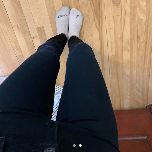 BLACK AG SKINNY JEANS!! - Picture 2 of 2